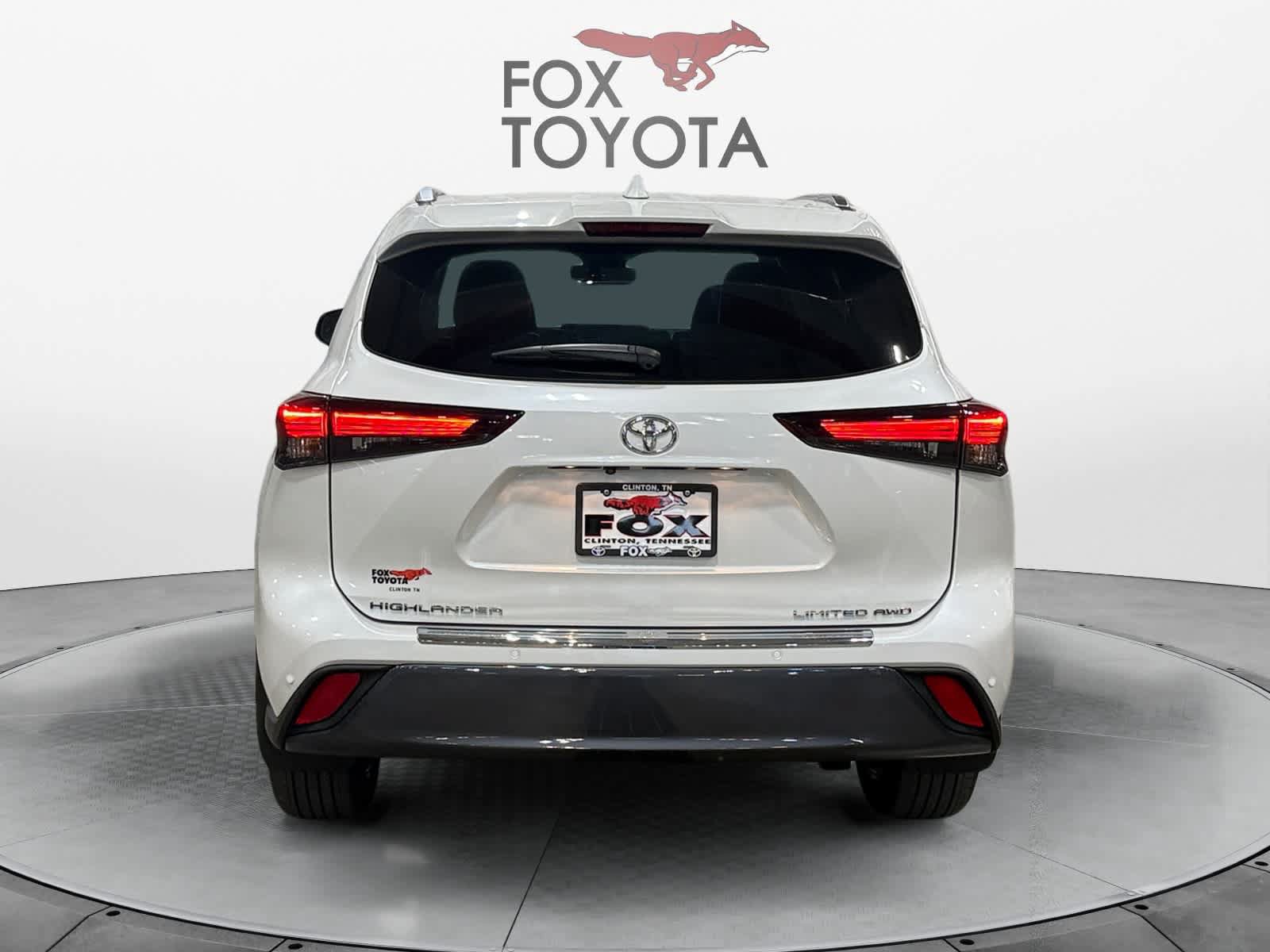 Used 2025 Toyota Highlander Limited w/ Protection Package #3 (TMS) AWD/4WD image 5