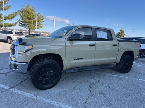 Used 2019 Toyota Tundra SR5 image 11