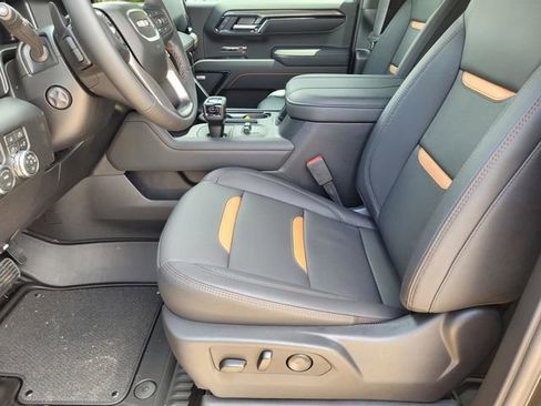 New 2026 GMC Sierra 1500 AT4 w/ AT4 Premium Package AWD/4WD image 20