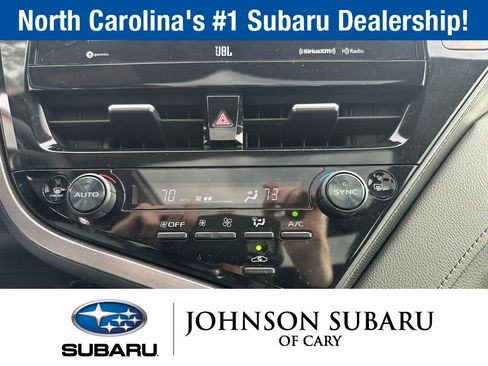 Used 2022 Toyota Camry XSE image 12