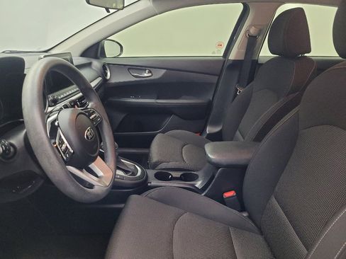 Used 2019 Kia Forte LXS FWD image 17