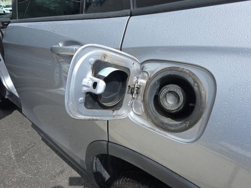 Used 2019 Honda Passport Sport image 14