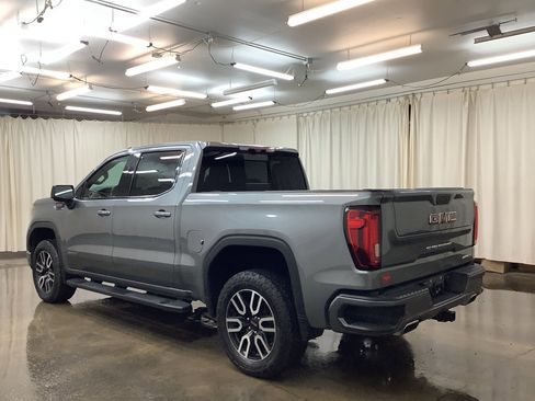 Used 2020 GMC Sierra 1500 AT4 w/ AT4 Premium Package image 9
