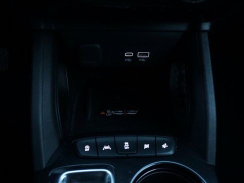 Certified 2024 Chevrolet TrailBlazer LT w/ Convenience Package image 16