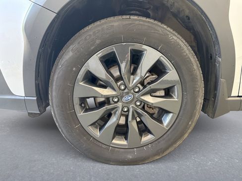 Used 2023 Subaru Outback Onyx Edition AWD/4WD image 22
