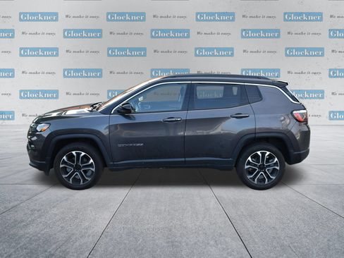 Used 2022 Jeep Compass Limited AWD/4WD image 10
