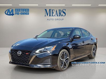 Used 2024 Nissan Altima 2.5 SR