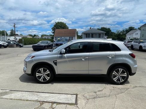 Used 2024 Mitsubishi Outlander Sport ES AWD/4WD image 9