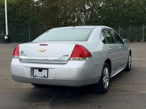 Used 2010 Chevrolet Impala LS FWD image 4