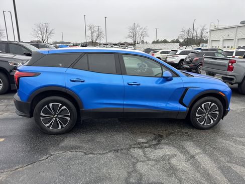 Certified 2024 Chevrolet Blazer EV LT image 11