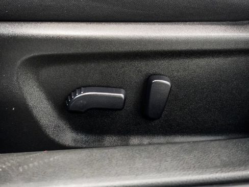 Used 2025 Nissan Altima 2.5 SV AWD/4WD image 7