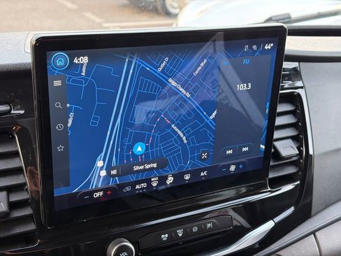 Used 2024 Ford Transit 350 XLT image 29