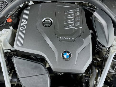 Used 2023 BMW 530i xDrive w/ Premium Package image 35