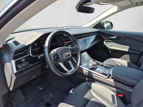 Used 2023 Audi Q8 Premium AWD/4WD image 10
