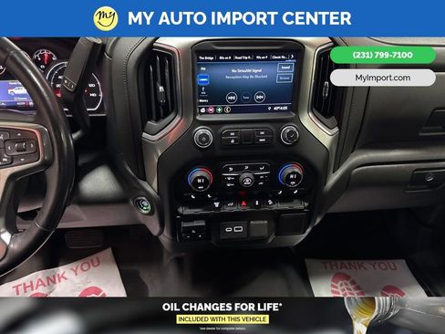 Used 2022 Chevrolet Silverado 2500 LT w/ Convenience Package image 19