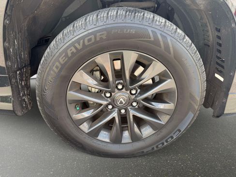 Used 2021 Lexus GX 460 Premium w/ Premium Package AWD/4WD image 8