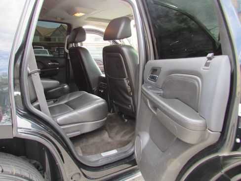 Used 2009 Cadillac Escalade 2WD image 21