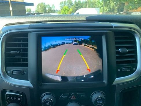 Used 2023 RAM 1500 Warlock AWD/4WD image 16