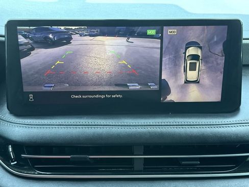 Used 2023 INFINITI QX60 Luxe AWD/4WD image 9