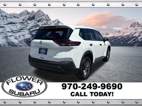 Used 2021 Nissan Rogue S AWD/4WD image 8