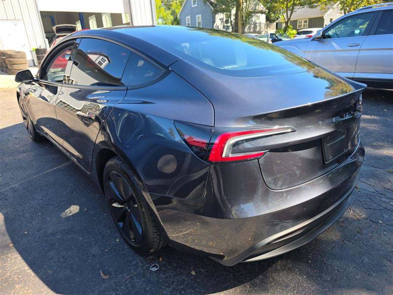 Used 2025 Tesla Model 3 Long Range AWD/4WD image 3