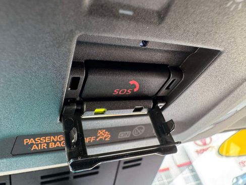 Certified 2024 Toyota Prius Prime FWD image 42