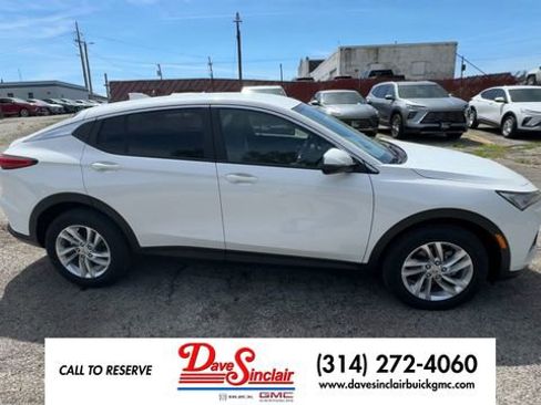 New 2026 Buick Envista Preferred FWD image 9