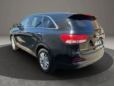 Used 2016 Kia Sorento L FWD image 7