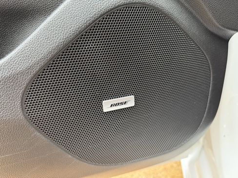 Used 2017 Chevrolet Cruze Premier image 15