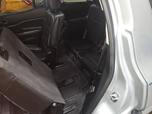 Used 2020 GMC Acadia Denali w/ Denali Ultimate Package image 27