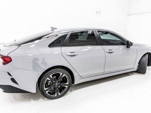 Used 2022 Kia K5 GT-Line image 11