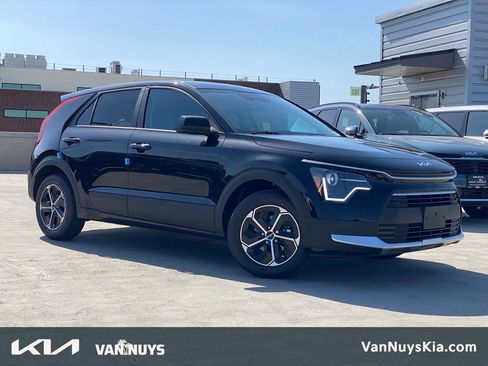 New 2026 Kia Niro LX FWD image 1