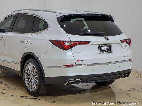 Used 2023 Acura MDX w/ Advance Package AWD/4WD image 8