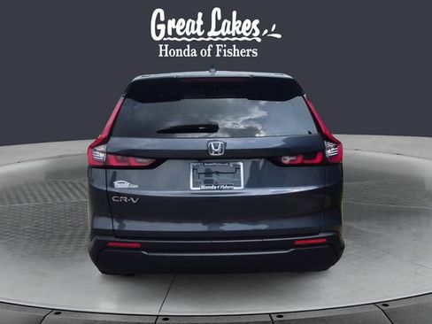 Used 2024 Honda CR-V LX image 4