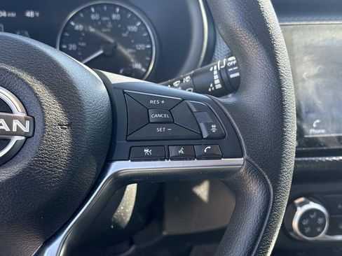 Used 2024 Nissan Kicks SV image 25