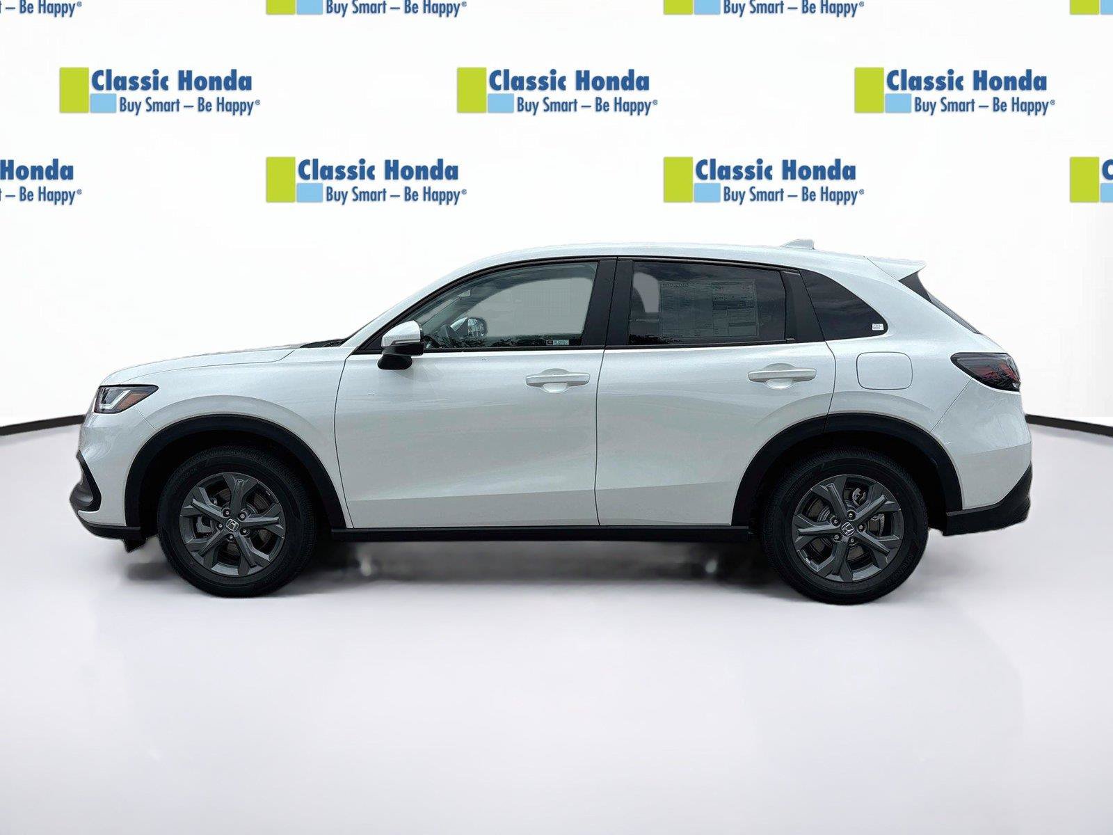Used 2027 Honda HR-V LX image 4