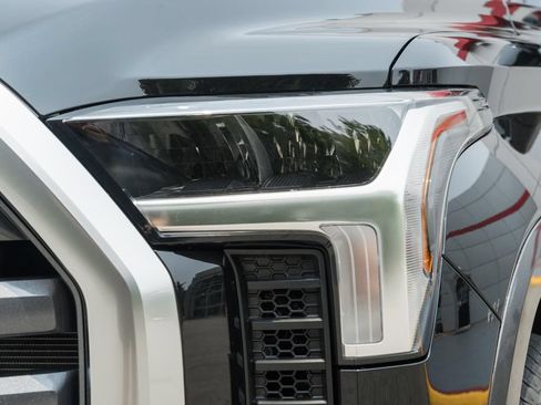 New 2026 Toyota Tundra Limited AWD/4WD image 12