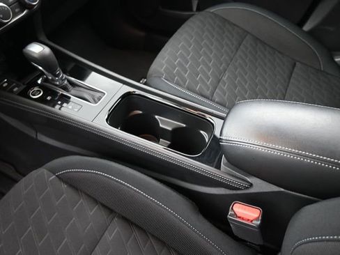 Used 2023 Nissan Kicks SV image 33