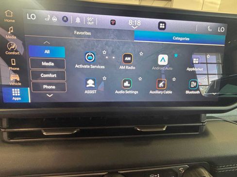 Certified 2025 Jeep Wrangler Unlimited Sahara AWD/4WD image 29