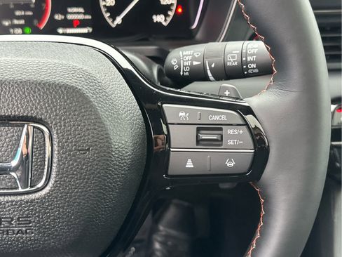 New 2025 Honda Pilot TrailSport image 27