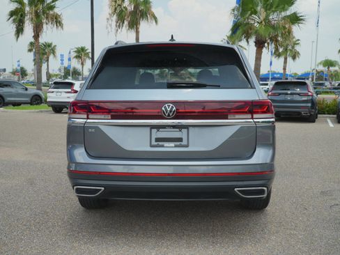 Used 2024 Volkswagen Atlas SE FWD image 6