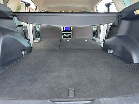 Used 2024 Toyota RAV4 XLE image 33