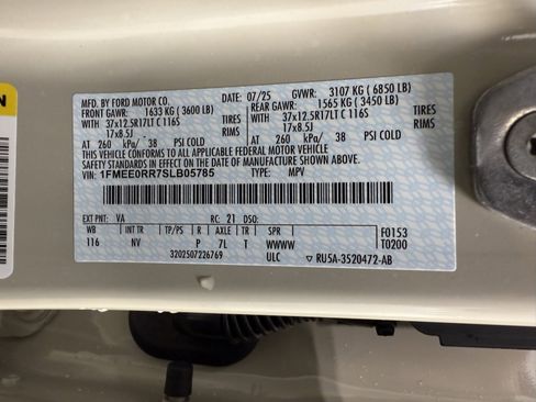 New 2025 Ford Bronco Raptor image 17