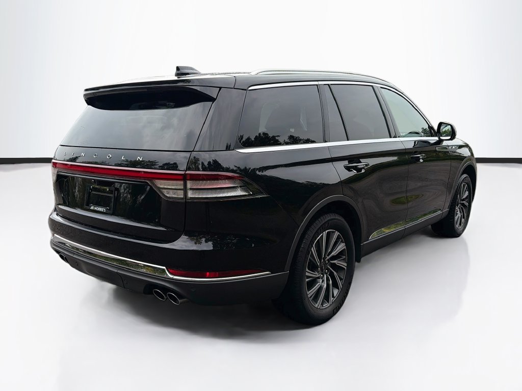 Used 2025 Lincoln Aviator AWD w/ Equipment Group 101A image 5