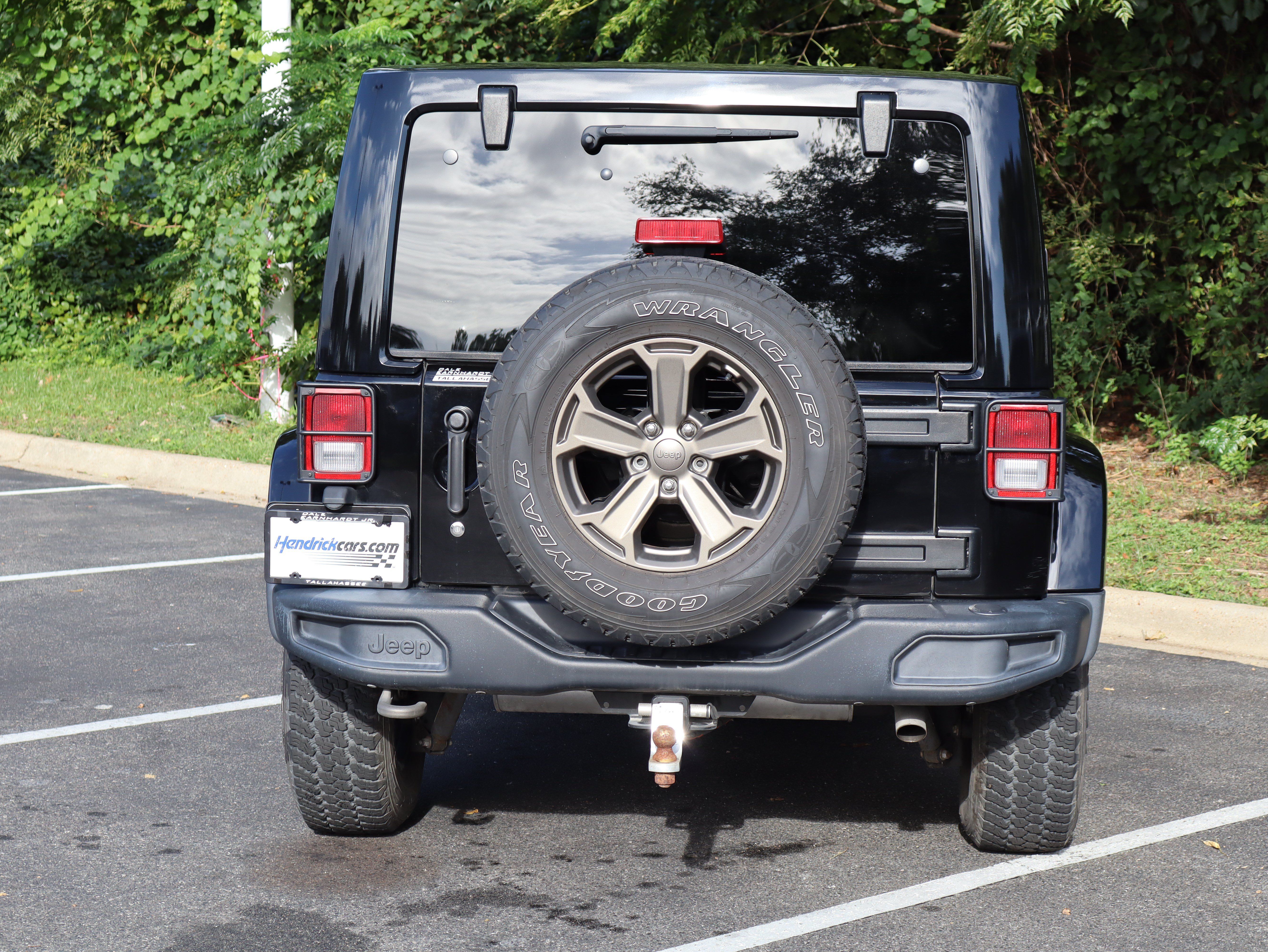 Used 2018 Jeep Wrangler Unlimited Sport AWD/4WD image 10