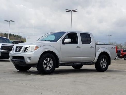 Used 2010 Nissan Frontier PRO-4X w/ Pro-4x Value Truck Pkg AWD/4WD image 4