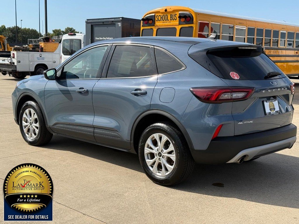 Certified 2025 Ford Escape Active AWD/4WD image 7