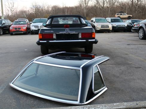 Used 1986 Mercedes-Benz 560 SL image 36