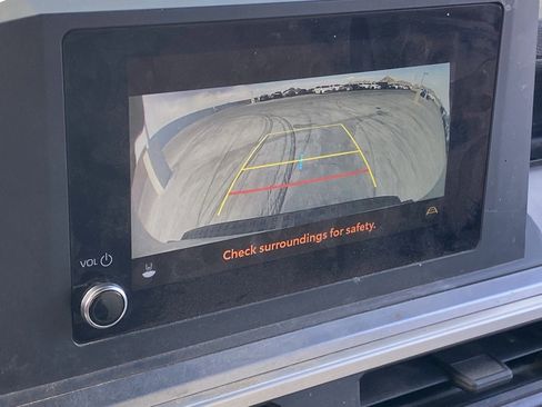 Used 2025 Toyota 4Runner SR5 image 9