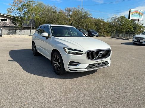 Used 2021 Volvo XC60 T8 Inscription image 7